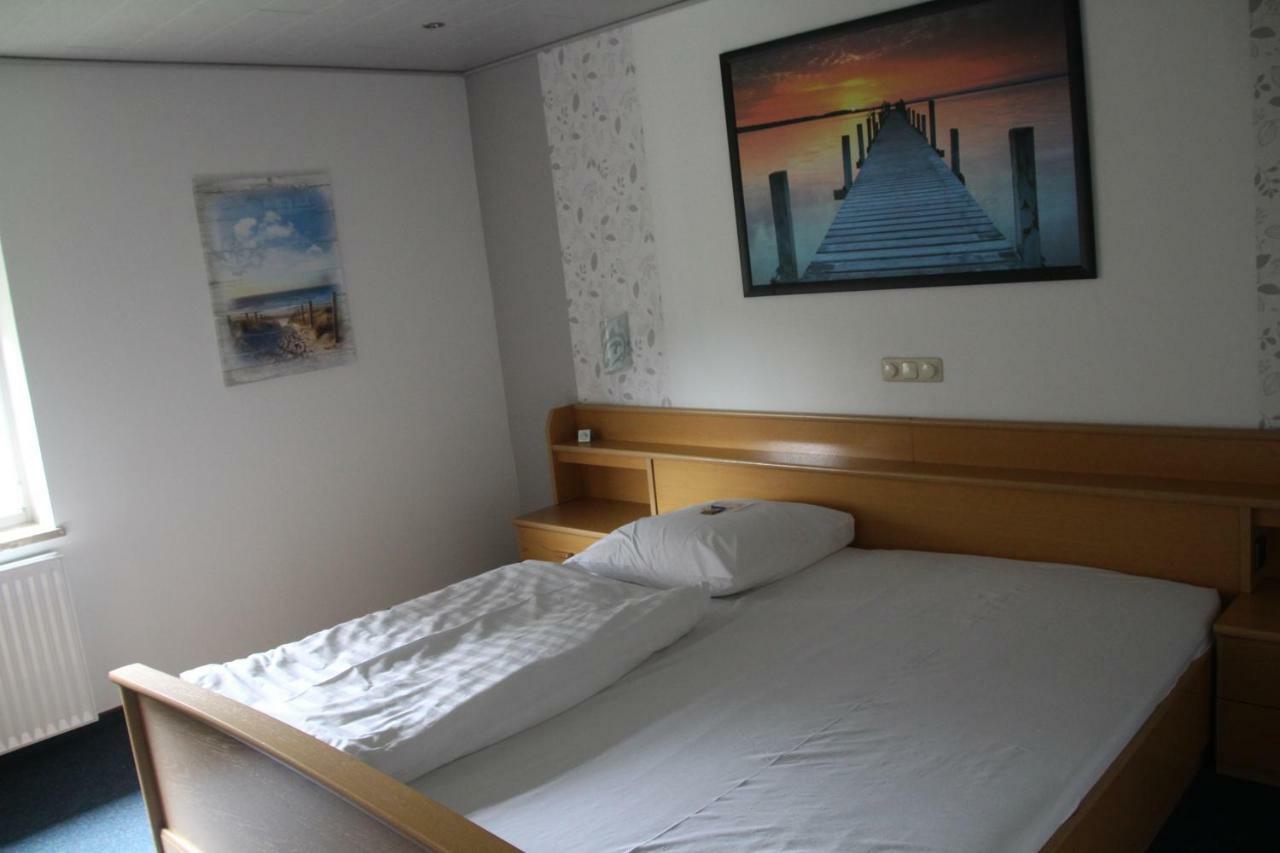 Pension Zum Waldblick Windbergen Esterno foto
